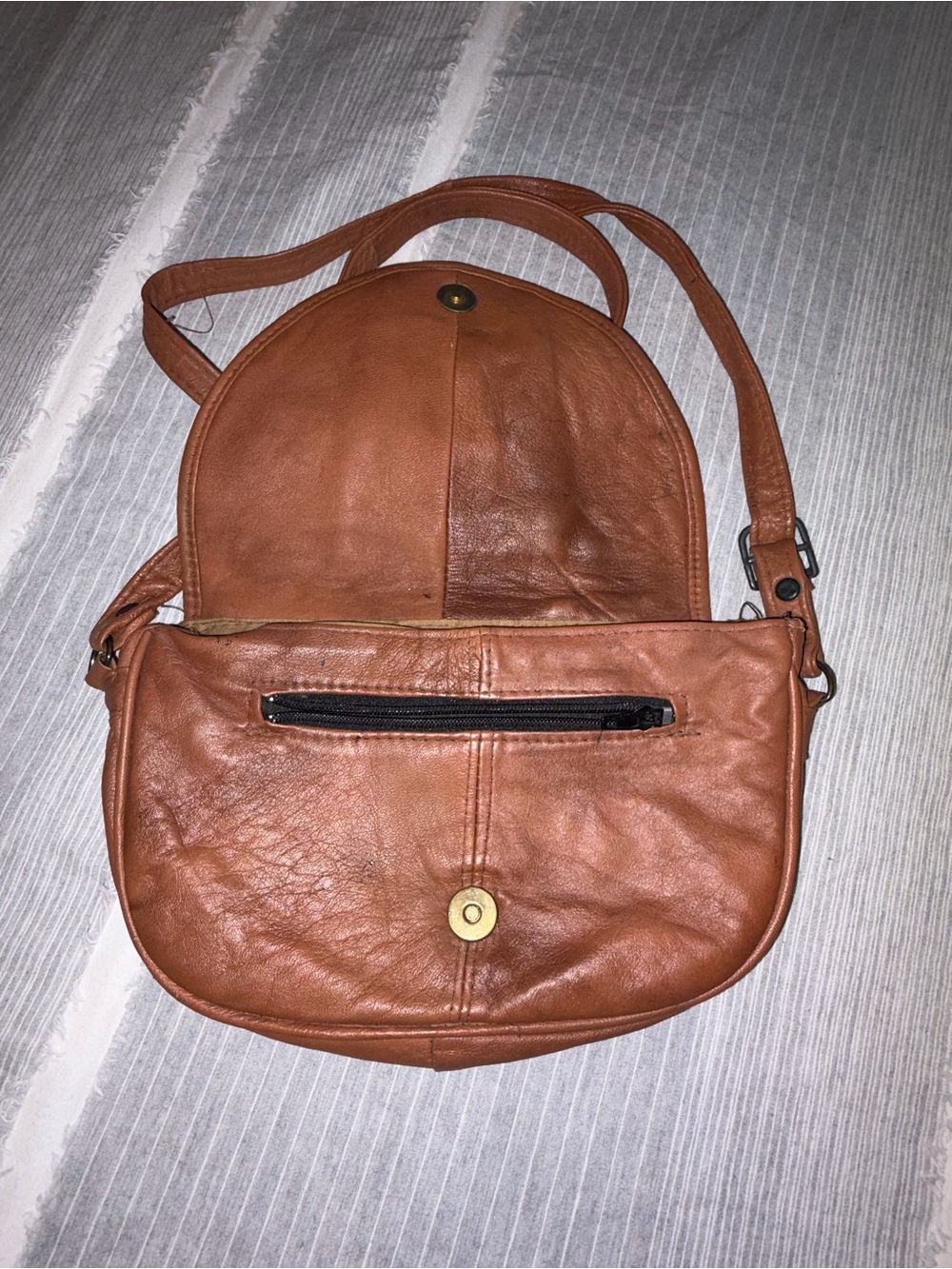 Turkish Tan Leather Crossbody Bag - Picture 5 of 6